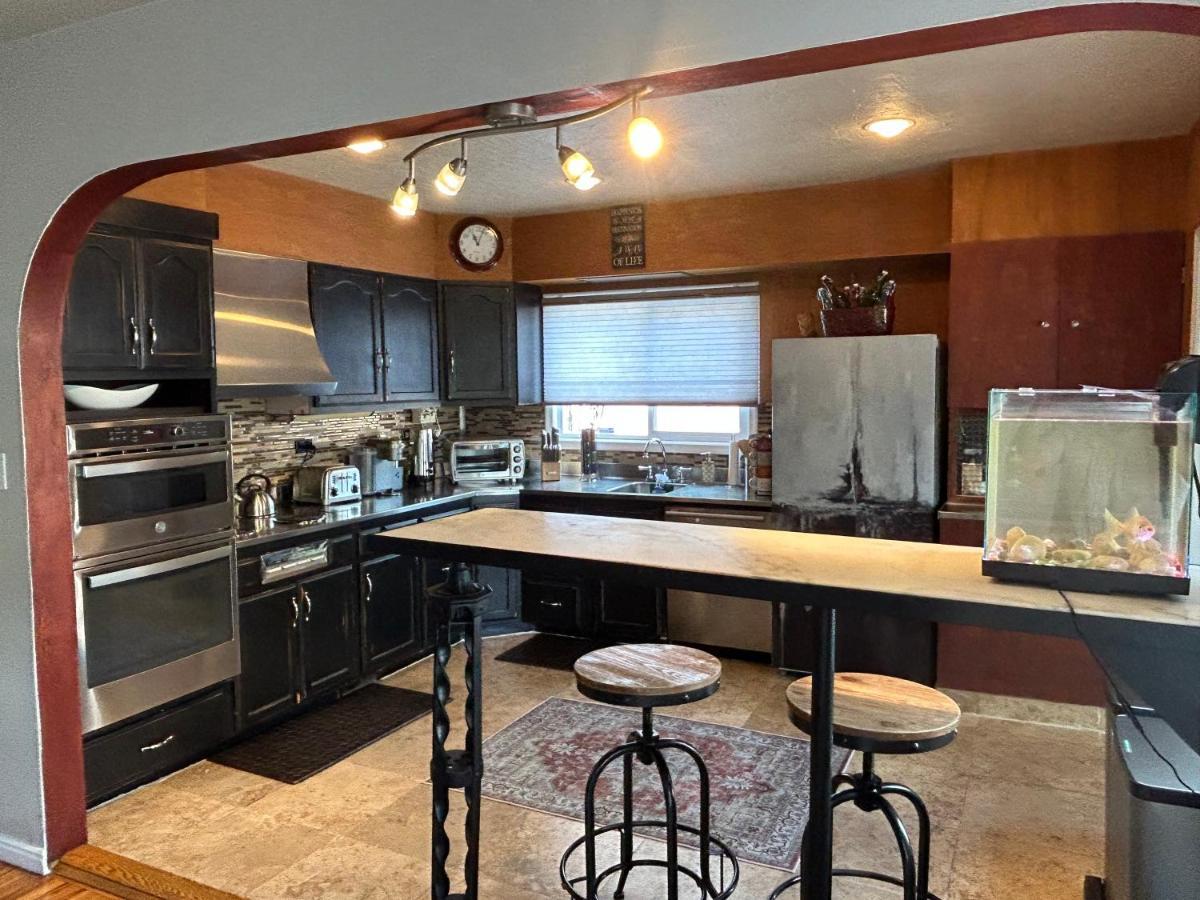 A Spicy Swedish Cottage Salt Lake City Bagian luar foto